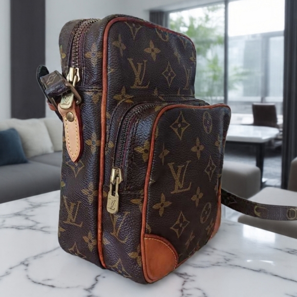 Louis Vuitton ✨️Vintage 80' Amazone Crossbody Bag - Picture 7 of 15